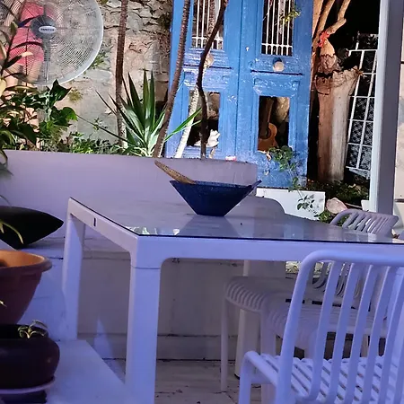 Апартаменты Trykonos Garden - Oasis With Free Parking - Walk To Center, Helexpo & *